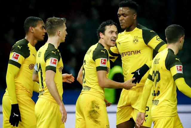 弗格32分辽宁终结上海16连胜 江苏不敌新疆