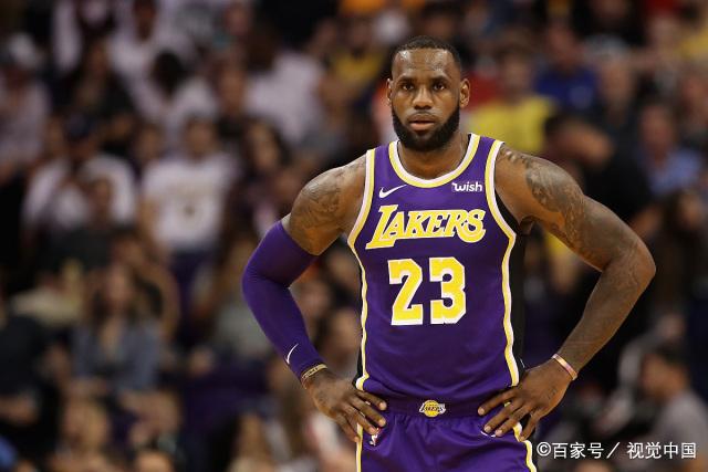 杜兰特11分太阳负雄鹿 阿德巴约三分绝杀活塞